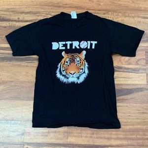 Port & Company MLB Detroit Tigers Baseball Logo Shirt Mens Small